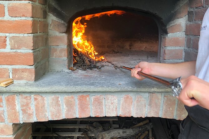 2-Hour Guided Family Pasta or Pizza Cooking Class in Acqui Terme - Key highlights you’ll feel right away