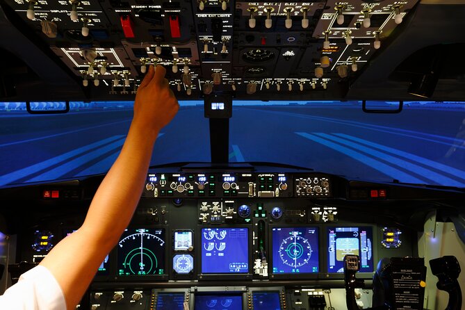 Flight Simulator HI SPEED for 30 Mins - Takeoff, short circuit, and landing at the same airport