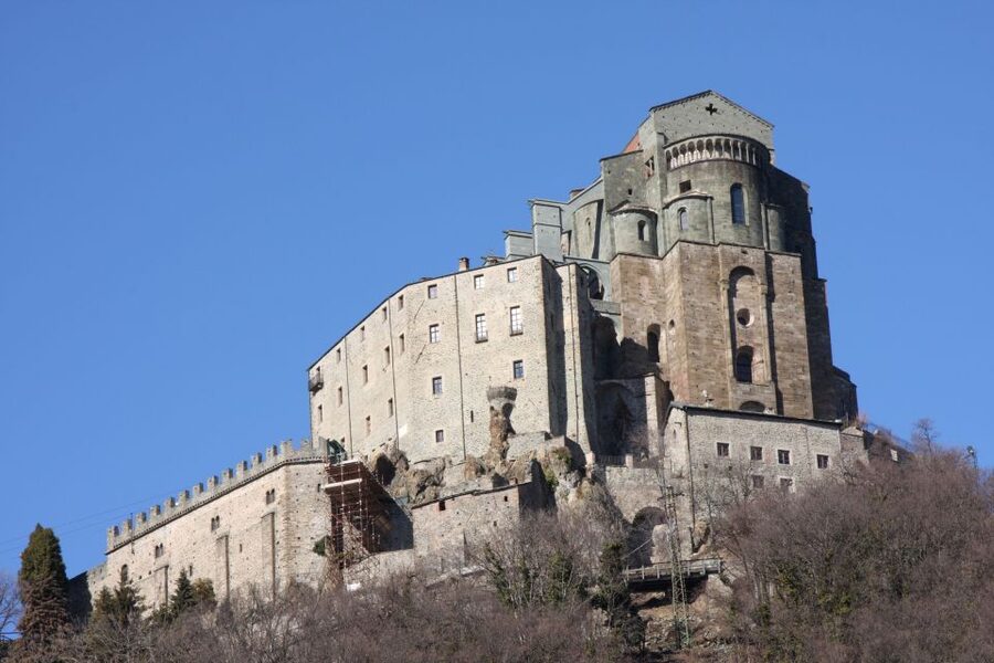 From Turin: Sacra di San Michele Shuttle Bus - What the 5-hour shuttle day feels like in real time