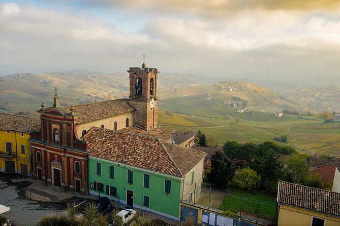 Private Vespa Tour "Among the hills of Barolo and Barbaresco" - Food and Wine: Optional Tastings, Smarter Spending
