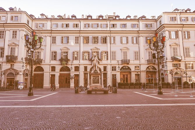 Reggia di Venaria and Rivoli 's Castle - Who should book this: the best-fit match