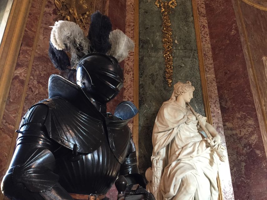 Royal Palace of Turin and Palazzo Madama Night Guided Tour - Where the Tour Begins: Piazza Castello and a Clear Meeting Point