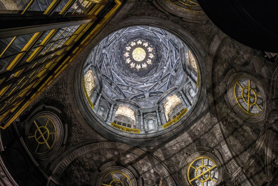 Turin: 2-Hour Palazzo Reale Tour - Guide Languages and the Comfort Factor