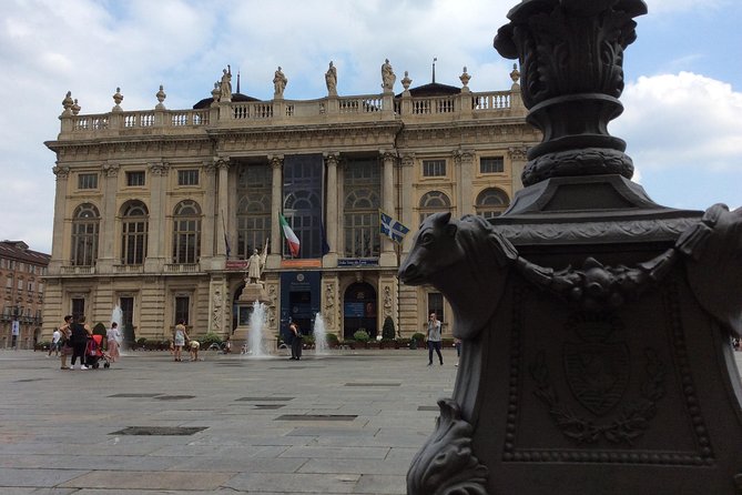Turin City Tour with a local guide for groups - Galleria San Federico: Covered Passage, Shops, and Street Elegance