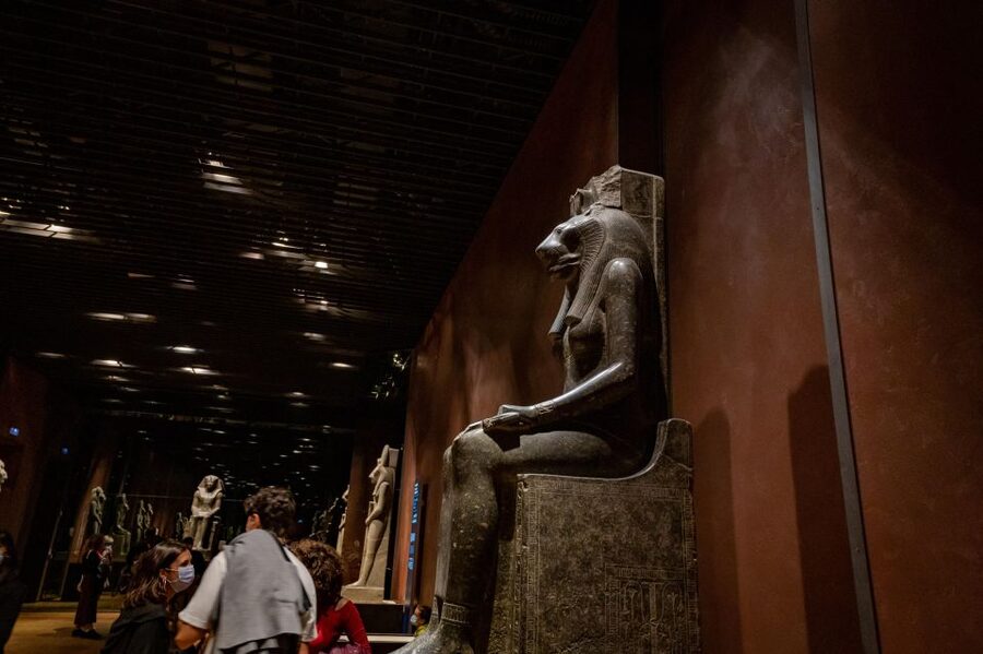 Turin: Egyptian Museum Small Group Skip-the-Line Guided Tour - Ellesija Temple of Tuthmosis III and the 1966 Move to Italy