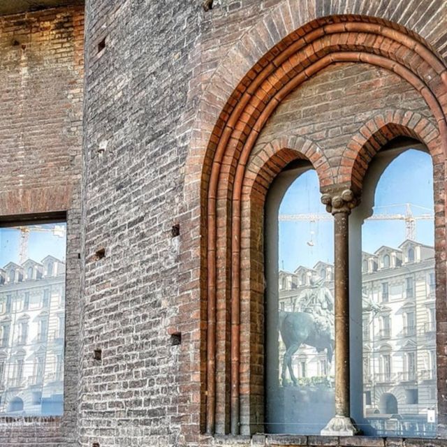 Turin Express Walking Tour - Palazzo Carignano: The 1861 First Italian Parliament Moment