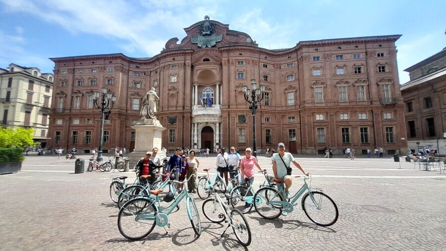 Turin: Highlights and Hidden Gems Guided Bike Tour - San Salvario start: an easy way to get your bearings