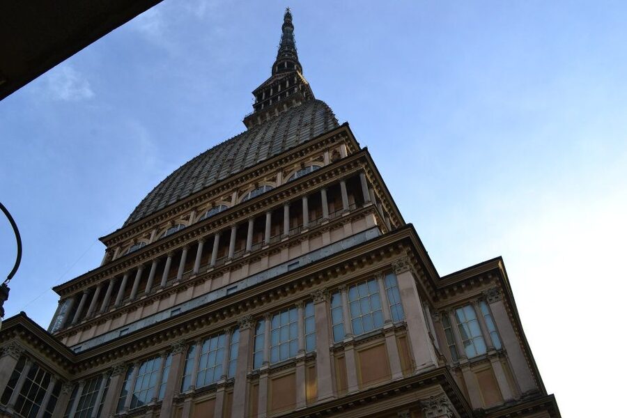 Turin: Historical Walking Tour by Night - Logistics in 30 seconds: what to bring and how to avoid stress