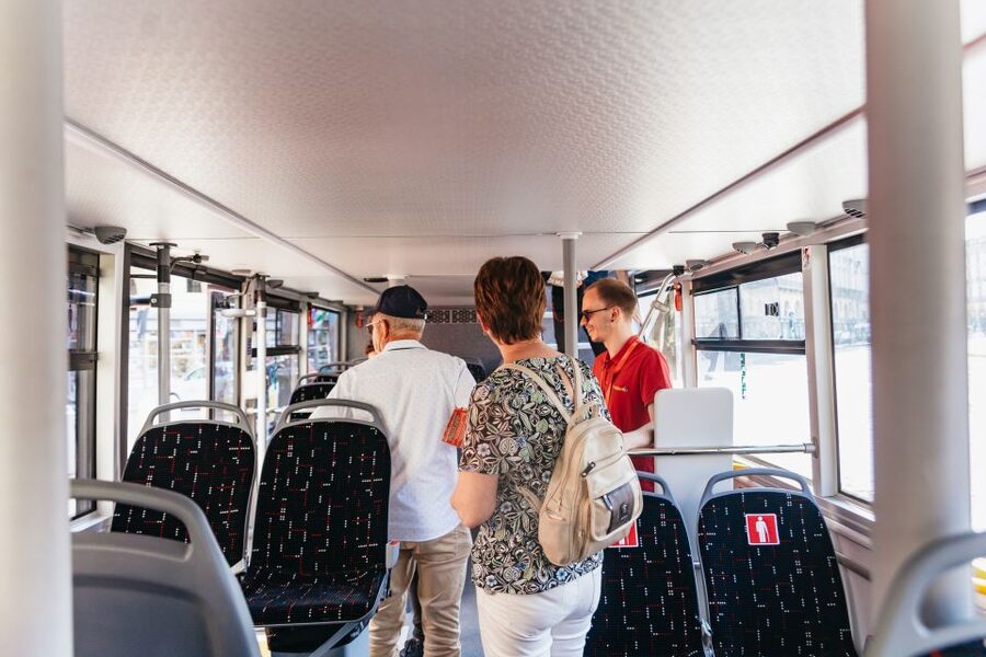 Turin: Hop-on Hop-off Bus Tour with 24 or 48-Hour Ticket - Green Line: Royal Residences, Juventus Museum, and Nuvola Lavazza