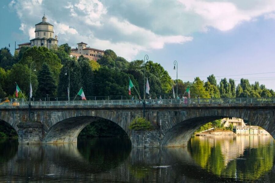Turin: Private custom tour with a local guide - Why Turin feels easier when you have a local in front of you