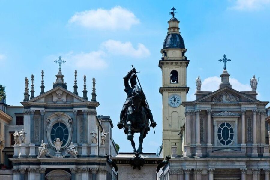 Turin: Private custom tour with a local guide - The heart of the day: photo stops, exterior sights, and city storytelling