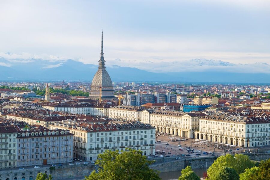 Turin Top Sights Private Walking Tour - Piazza San Carlo: Turin’s salon and the art of people-watching